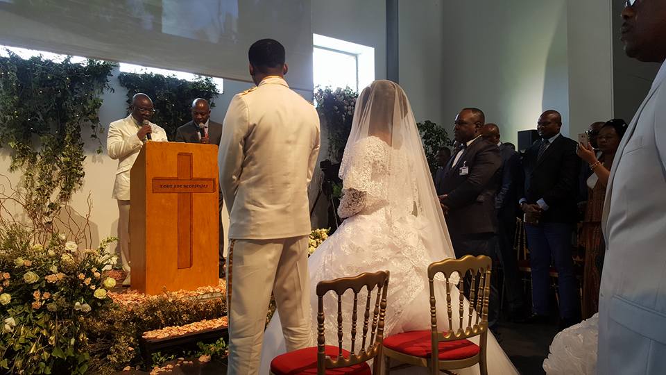 ceremonie-moses-divine